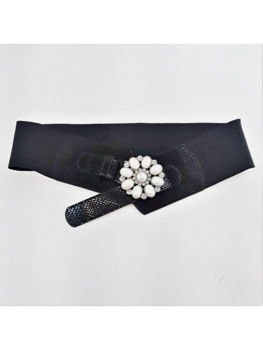 NY&C Rhinestone Buckle Black Waist Cinch Belt Size S/M (Fits 28" to 30")